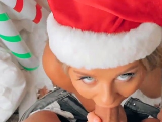 ALL YOU NEED FOR CHRISTMAS IS THIS MOUTH AND PUSSY